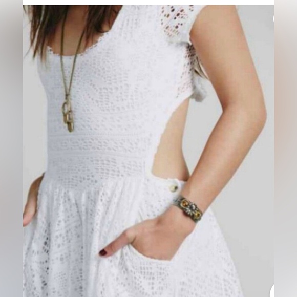 Free People Beach crochet tie back romper - Picture 3 of 6